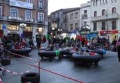 Activitats a la plaça per Nadal amb els autoxocs ecològics